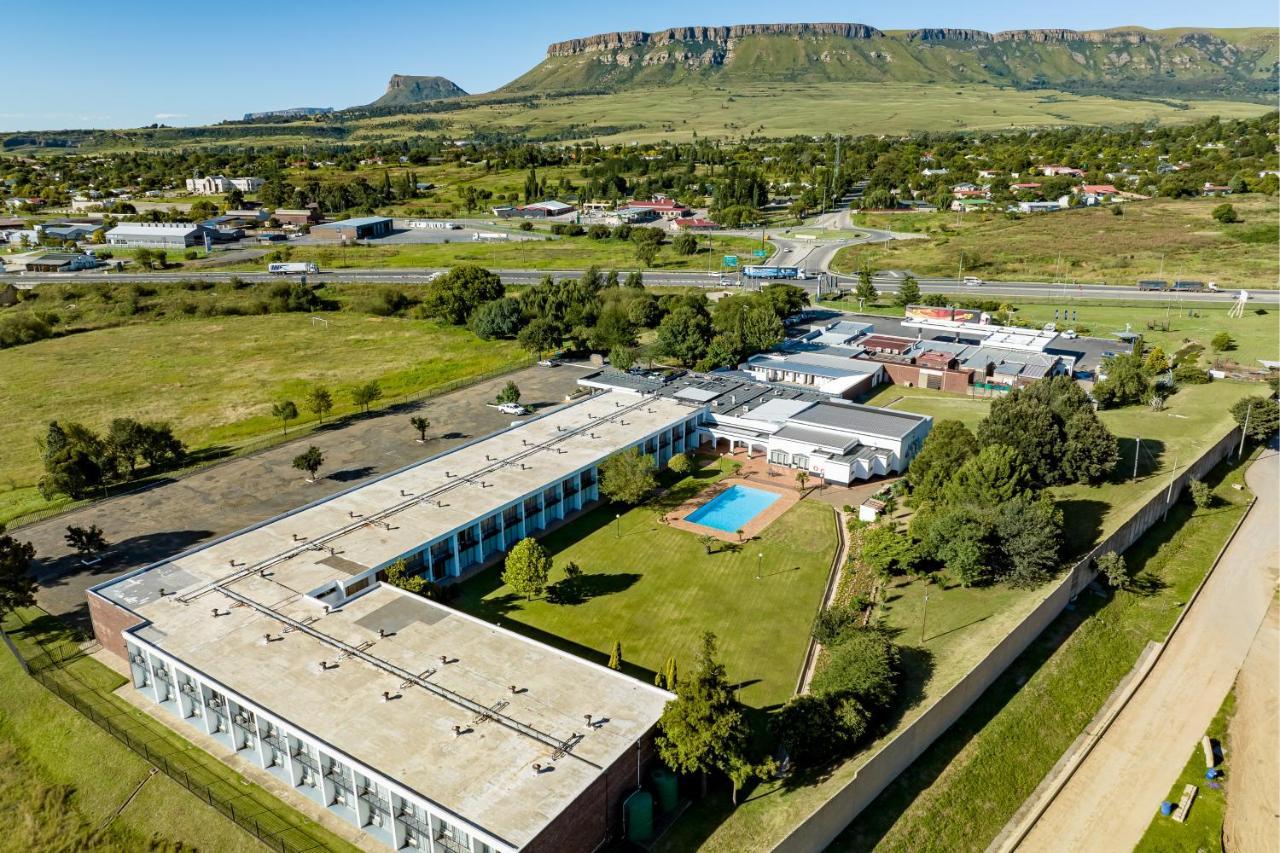 African Sky Harrismith Inn Eksteriør bilde