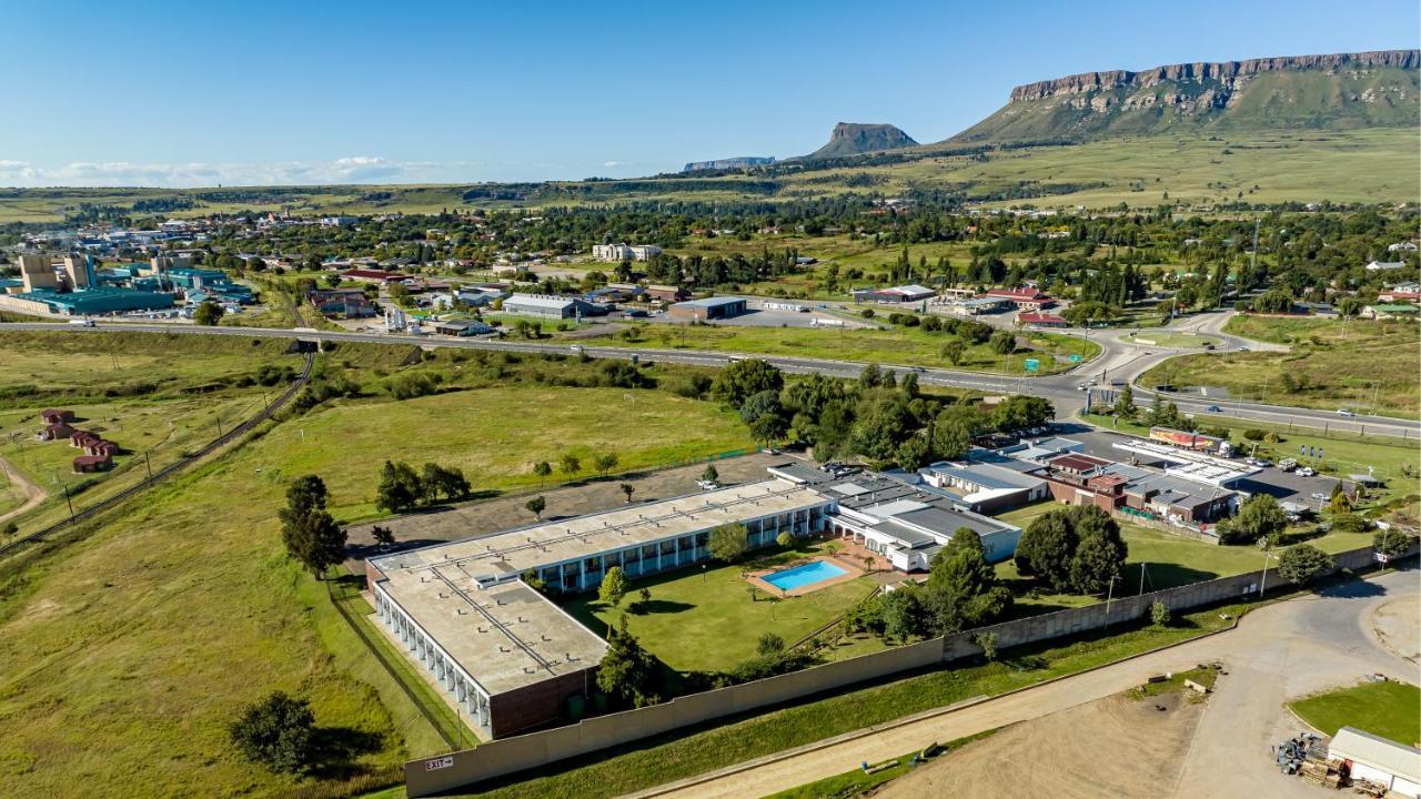 African Sky Harrismith Inn Eksteriør bilde